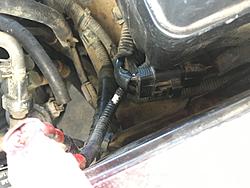 Fuse box plug under hood-img_5391.jpg