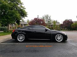 Photoshop request... Please make wheels look the same color on these cars?-g37s_3.jpg