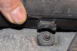 how do you guys remove these bolt?-imgp5326.jpg