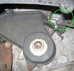 Oil pressure switch sensor location-copy-of-img_4886.jpg