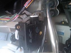 Ticking Sound in Dash 2001 RX300-img00080-20110511-1212.jpg