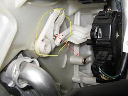 Air-mix servo motor keeps getting stuck at cold air-2.jpg