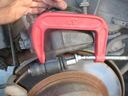DIY: Lubricating the brake slide pins and replacing rubber dust boots-img_2947.jpg