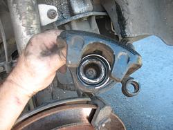 DIY: Lubricating the brake slide pins and replacing rubber dust boots-img_2979.jpg