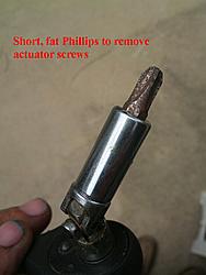 DIY replace V6 ignition coil P0301-lexus-phillips-2.jpg