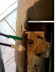 2007 RX LED mirror DIY with pictures-door-handel-and-lock-cable-removal.jpg