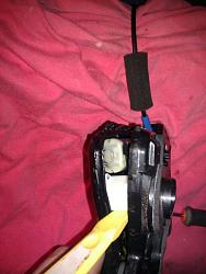 RX330 Door Lock Actuator DIY-img_20120111_213728.jpg