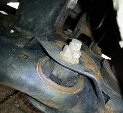 lower control arm rx330-2222.jpg