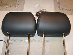 5.6&quot; TV's and black leather headrests..-tv-3.jpg