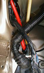 Here's 3 pics of the SC amplifier cable that I ran to the trunk...any fuse tips?-image037.jpg