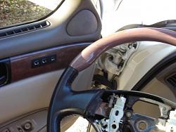 Wood-grain Steering Wheel to match tan interior-steering-001.jpg