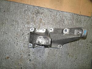 chaser 1jz motor mount bracket-piibw70.jpg