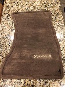 1998 SC300/SC400 Tan Carpet Floor Mats in Excellent Condition-img_8561.jpg