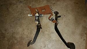 manual pedals 0-1iwl1ax.jpg