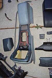 FS:  Grey / Black interior parts-u93xcce.jpg