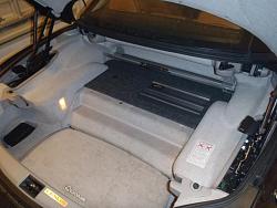 2002 sc430 rear sub issue-trunk-1.jpg
