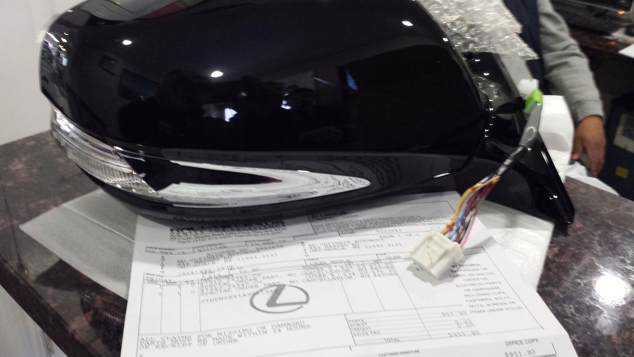 ** Need Info On Actual Schematics On Side Mirror Blinkers ** - Page 4