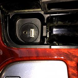 is there an MP3 adapter for the OEM radio?-dual-plug.jpg