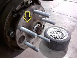 replacing rear rotors-studly2.jpg