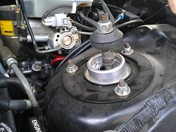 strut mount broke(air bags)...plz help-img952012061595143721.jpg