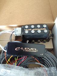 Accuair Elevel with iLevel installed-review-image-2645100587.jpg