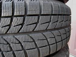 FS: Blizzak WS60 16-in winter tires w/ Lexus rims-blizzaktread.jpg