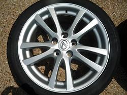 FS: IS350 OEM 18&quot; rear wheels and tires...-p1020702b.jpg
