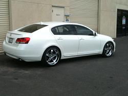 20&quot; Chrome Neeper/Driv Moxy 5 Wheels Staggered-img_3623.jpg