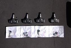 FS: TPMS Sensor Set for ISx50-dpp_1093s.jpg