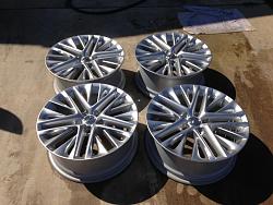 FS (So Cal): 2013 ES350 OEM 18&quot; Wheels-photo-1-1-.jpg