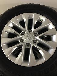 2014 Lexus GX460 Premium 'Split Spoke' Wheels/Tires/TPMS Sensors/Lug Nuts and Locks-photo-3.jpg