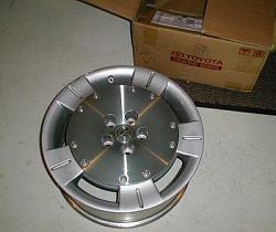 SC430 OEM Wheel - -sc430wheel.jpg