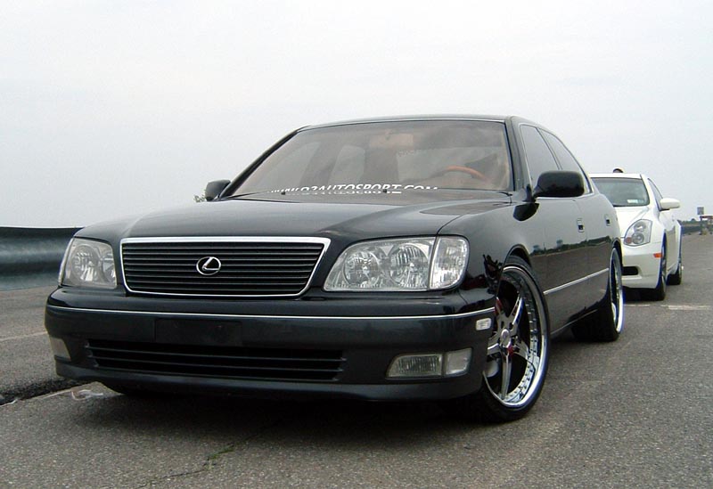 Lexus ls 240