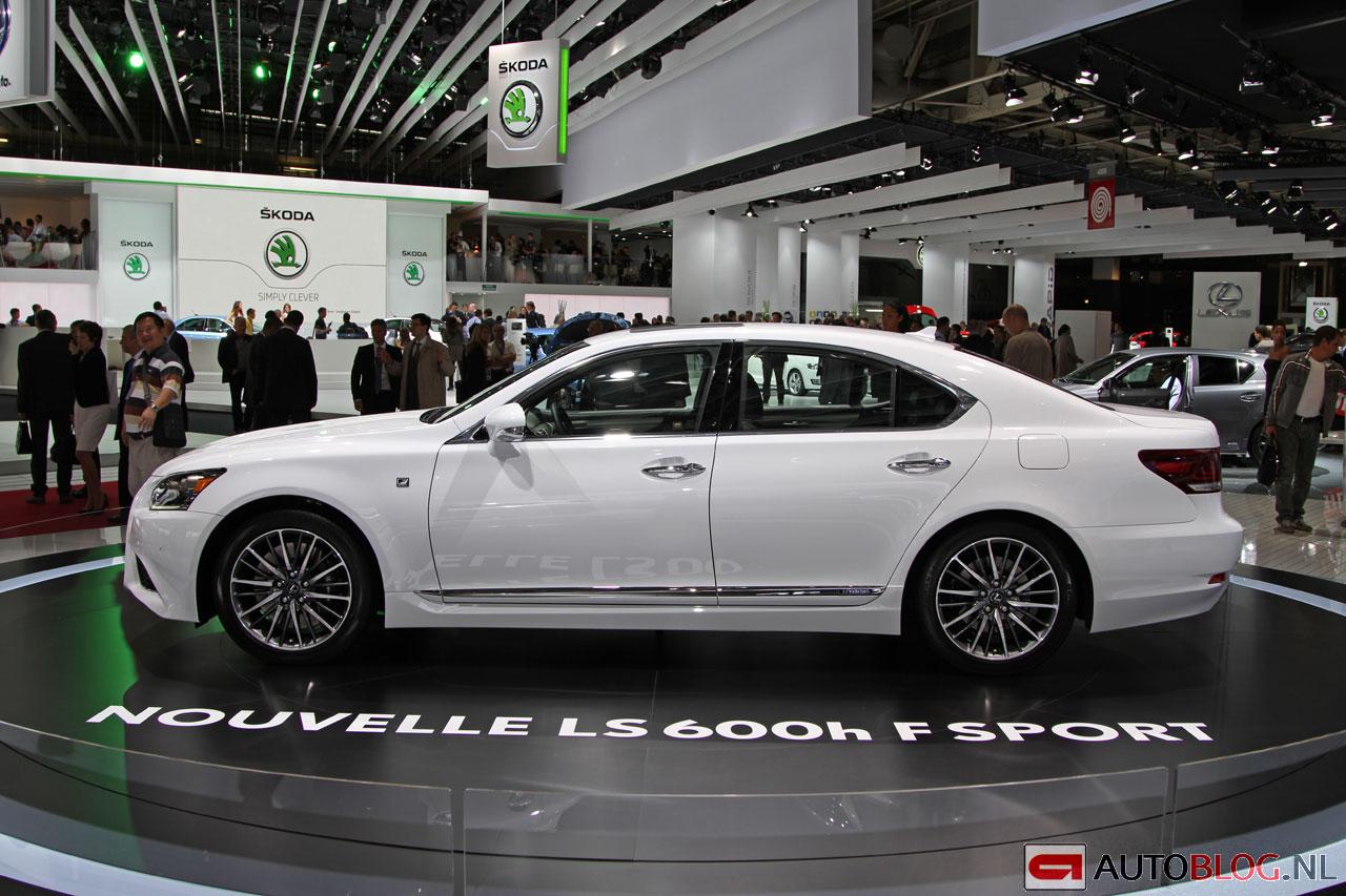 Lexus' LS 600h at Paris