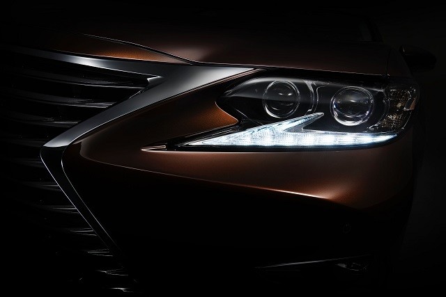 The Next Lexus ES Will Debut at the Shanghai Auto Show