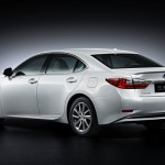 New Lexus ES Debuts in China