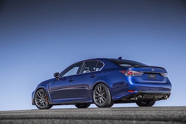 2016_Lexus_GS_F_006