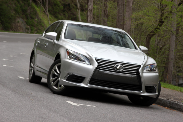 Lexus Set to Expand to World’s Second Largest Country