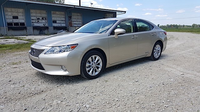 We Have a 2015 Lexus ES 300h! Any Questions?