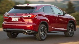 Consumer Reports Dotes On Lexus, Bashes on Tesla