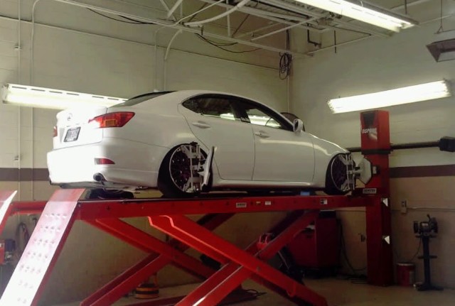 vibrating lexus