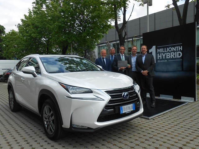 Lexus Has Now Sold More Than 1 Million Hybrids Worldwide