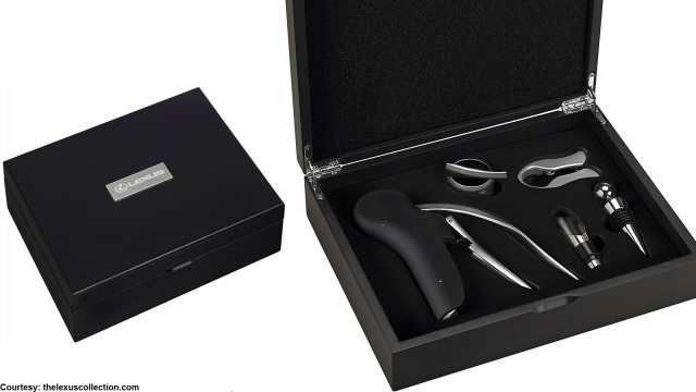 7 Great Gifts for Lexus Owners