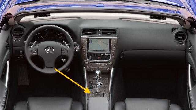 Lexus Owners’ 5 Least Favorite Features on Their Cars