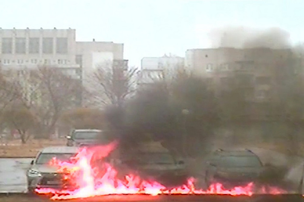 Lexus - arson