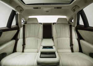 Lexus LS Interior