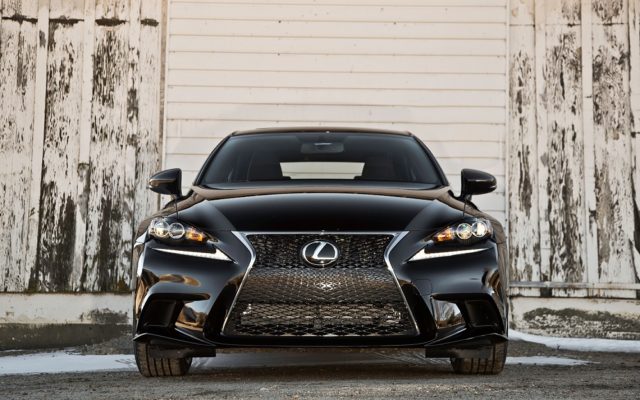 Canadian Cops Looking For Lexus Clocked at Over 130MPH