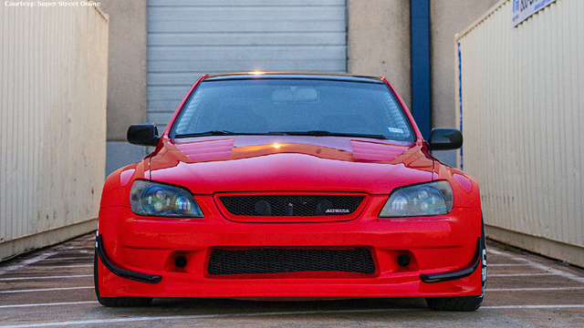 Daily Slideshow: Swapping Speed for VIP Styling