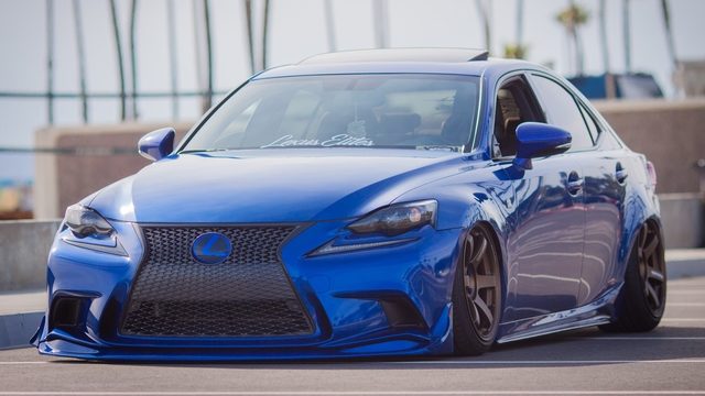 <i>Club Lexus</i> Member’s Ultrasonic Blue Mica Is a Stunner