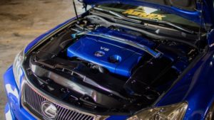 Lexus: How to Paint Your Engine Cover